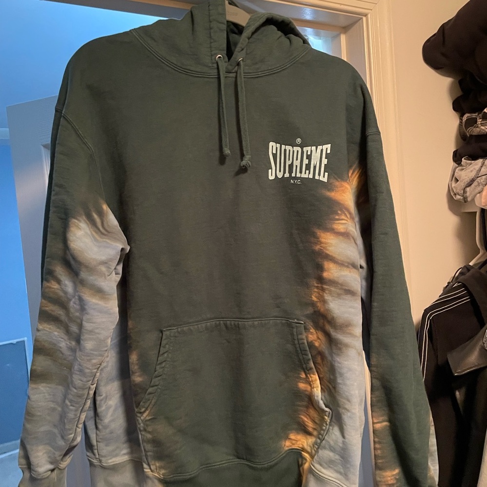 Supreme bleached hooded sweatshirt. Dark green. Size Large